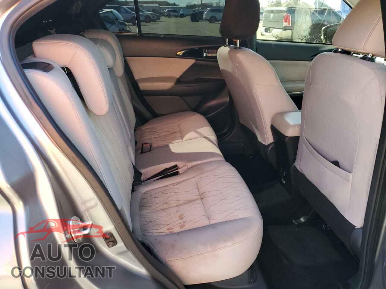 MITSUBISHI ECLIPSE 2019 - JA4AT5AA7KZ010940