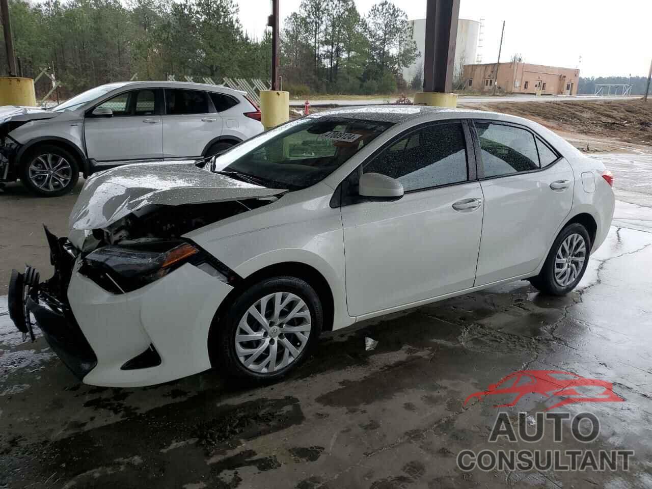 TOYOTA COROLLA 2018 - 5YFBURHE7JP834114