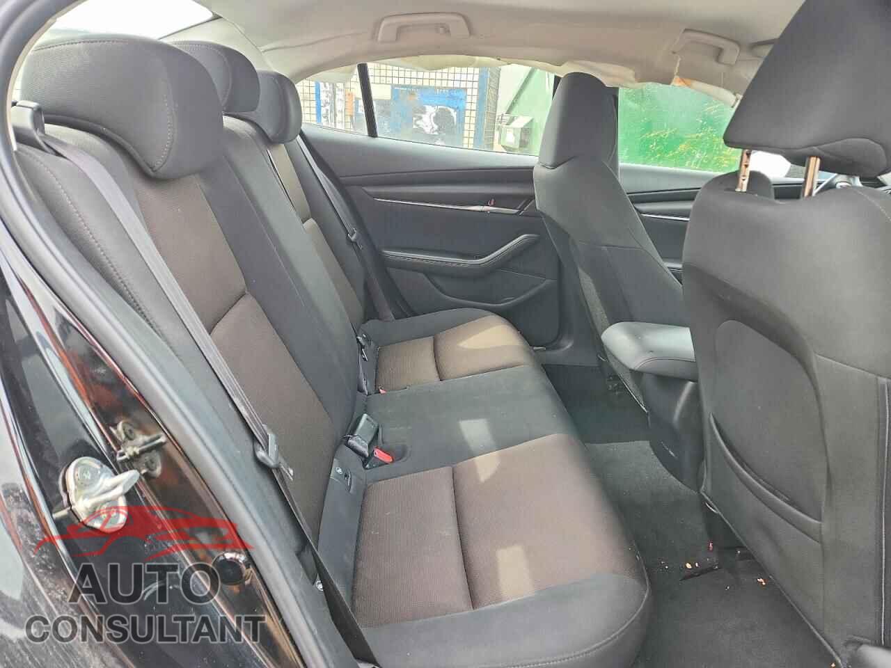 MAZDA 3 2021 - JM1BPAA7XM1333232