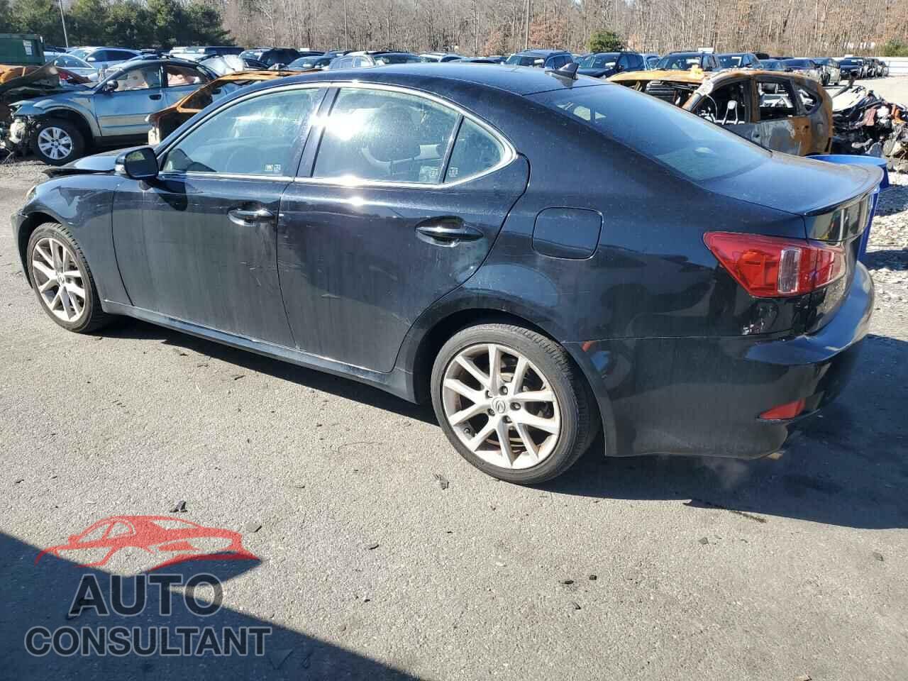 LEXUS IS 2011 - JTHCF5C25B5049625