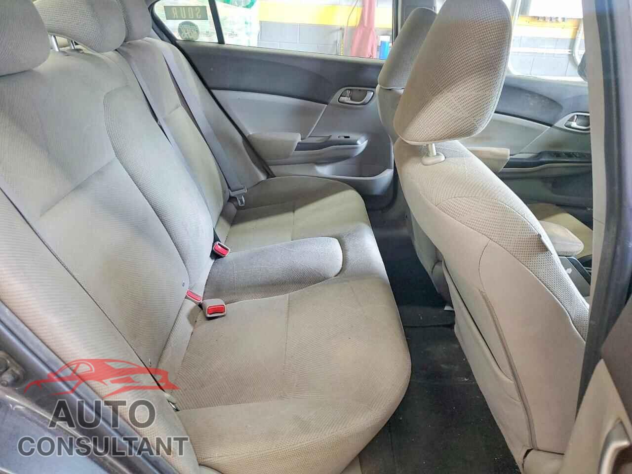 HONDA CIVIC 2012 - 2HGFB2F57CH304897