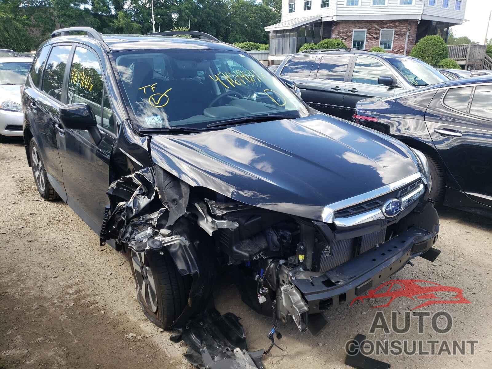 SUBARU FORESTER 2018 - JF2SJAEC2JH521725