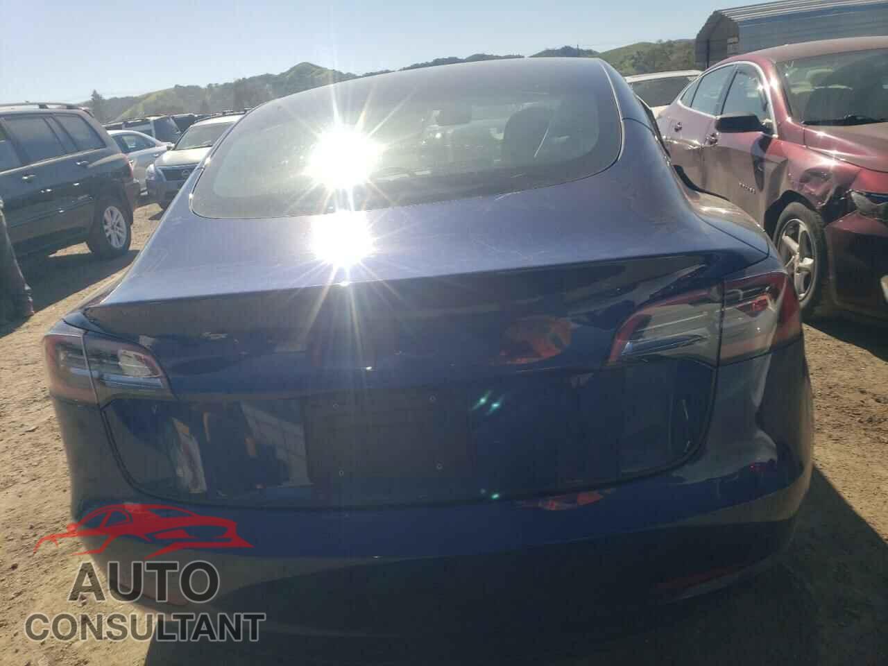 TESLA MODEL 3 2023 - 5YJ3E1EA2PF604571