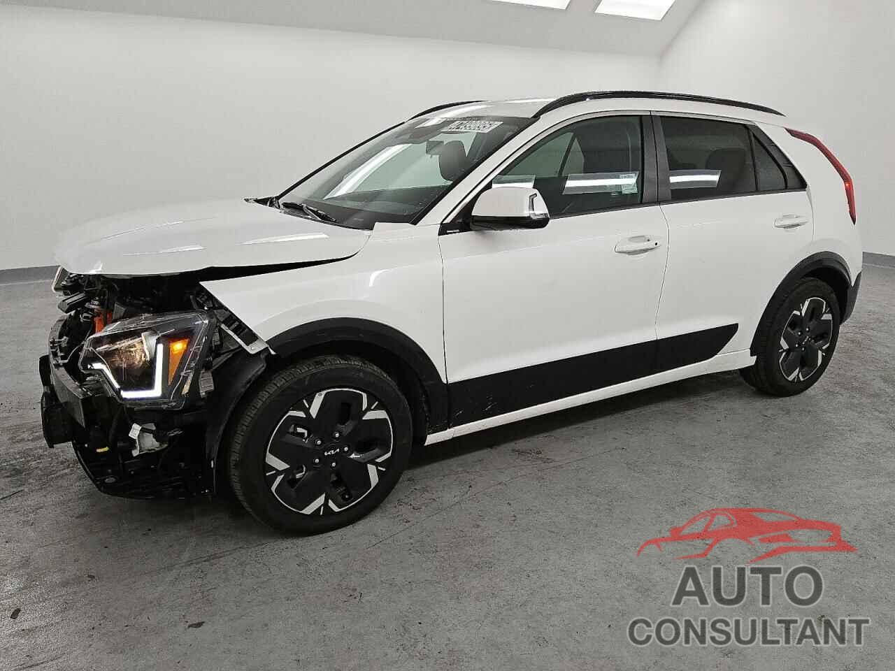 KIA NIRO WIND 2023 - KNDCR3L18P5036508
