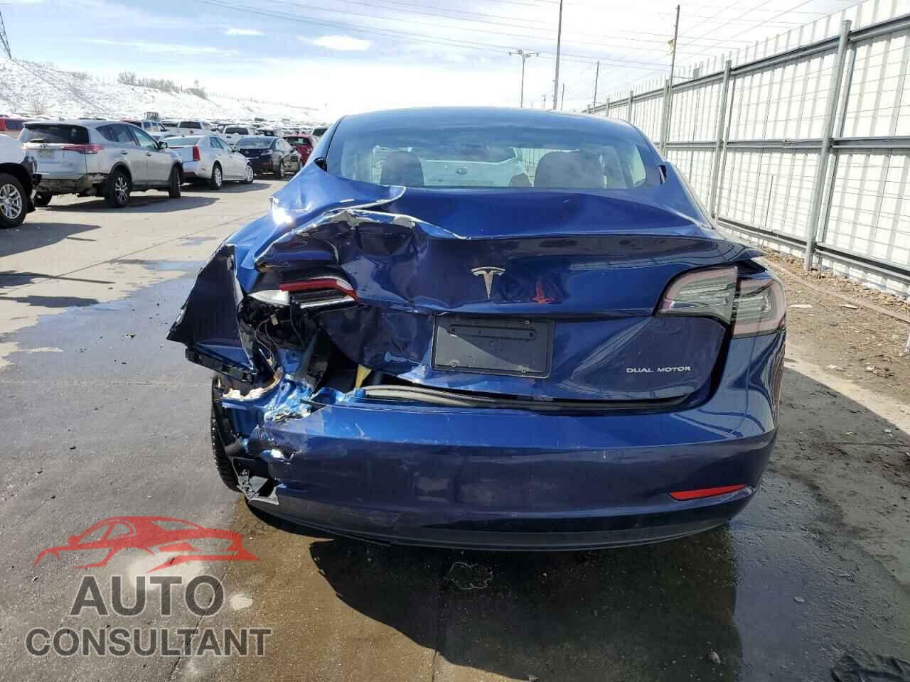 TESLA MODEL 3 2021 - 5YJ3E1EB4MF965627