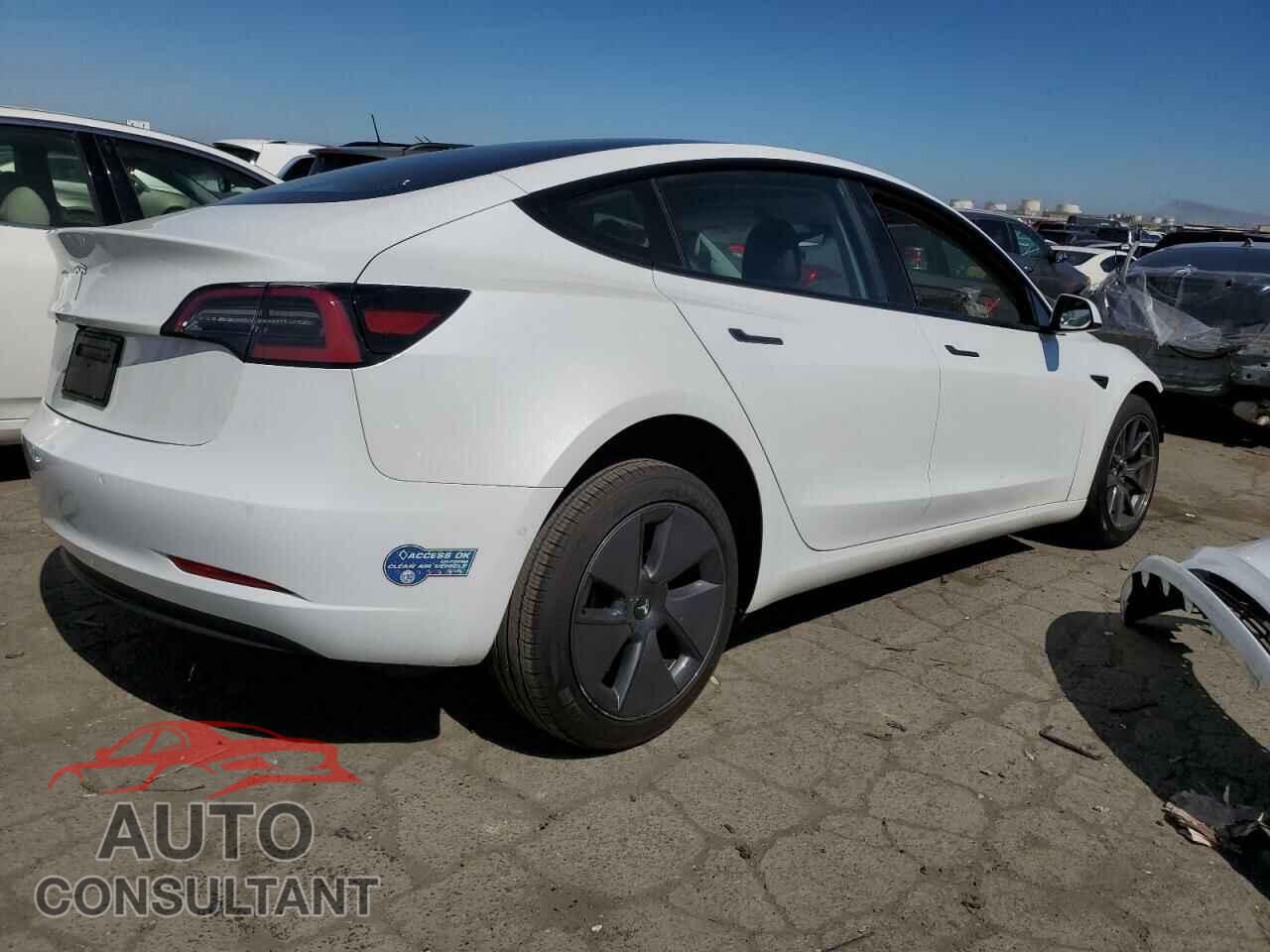 TESLA MODEL 3 2021 - 5YJ3E1EA3MF030462