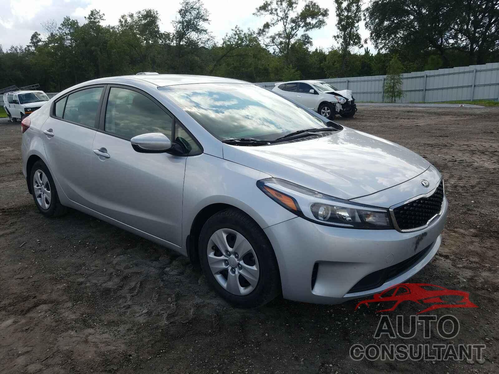KIA FORTE 2017 - 3KPFK4A79HE050678