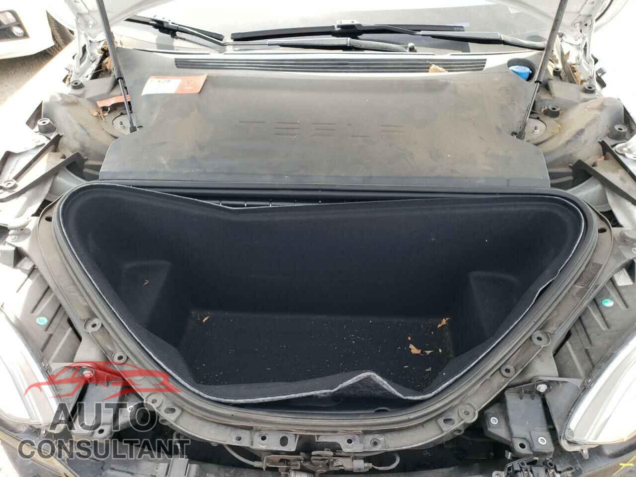 TESLA MODEL S 2017 - 5YJSA1E17HF189577