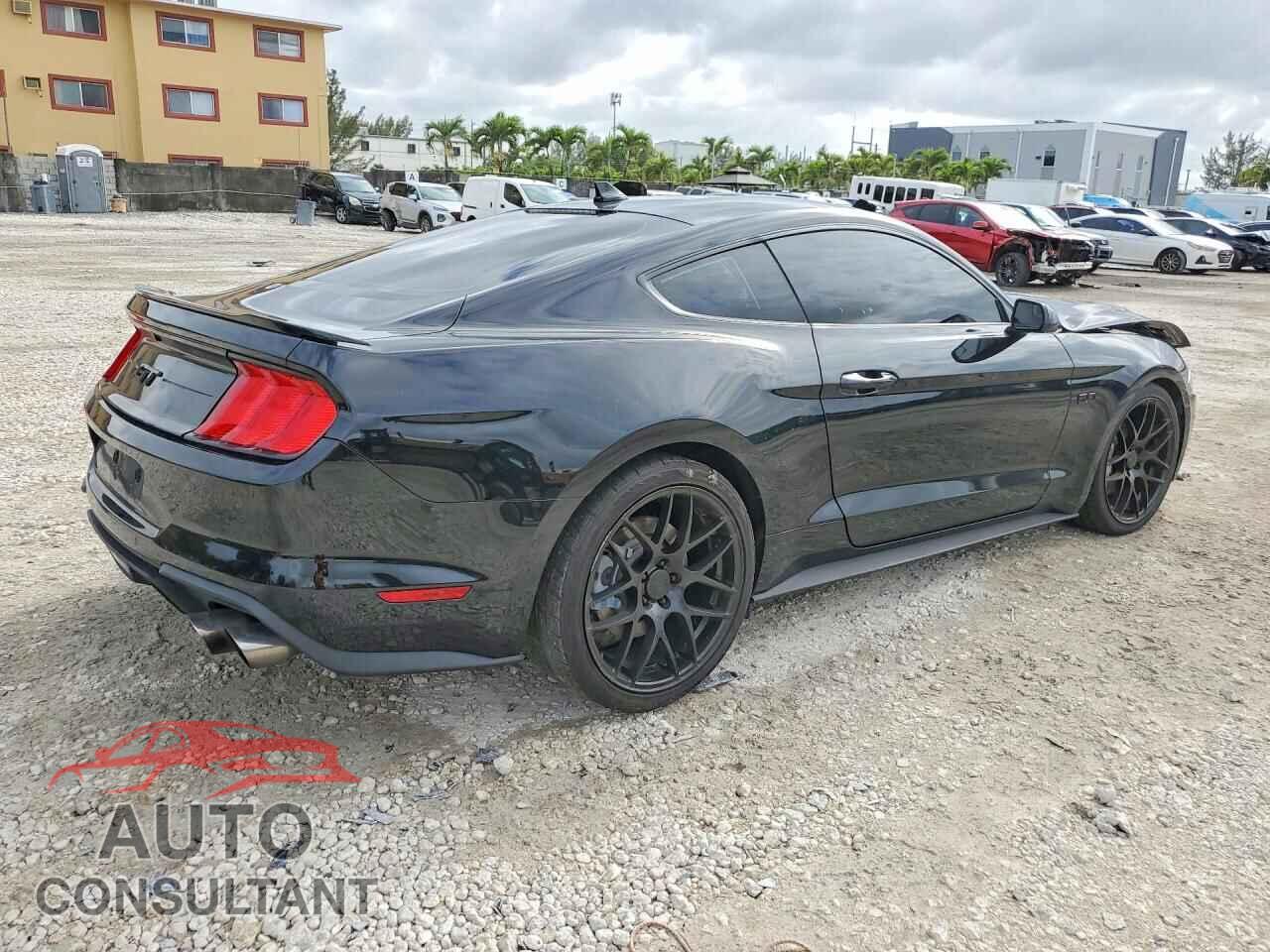 FORD MUSTANG 2020 - 1FA6P8CF3L5145048