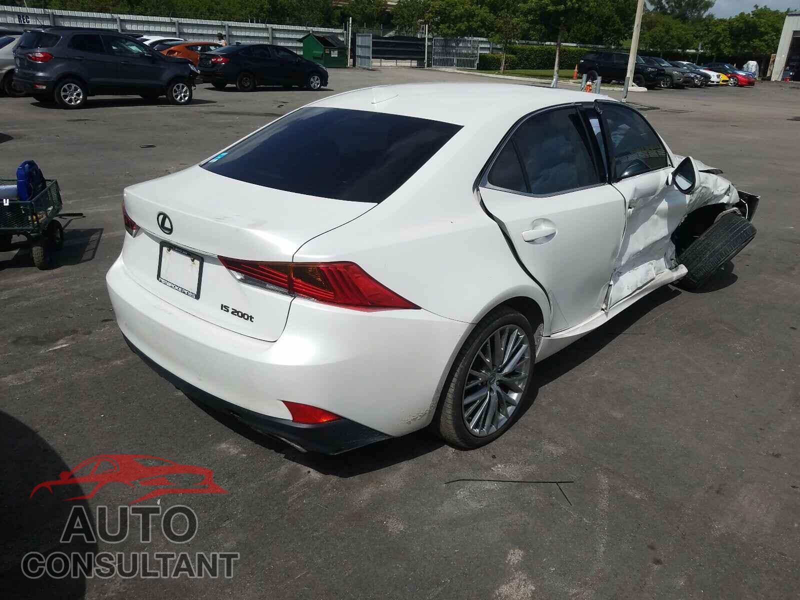 LEXUS IS 2017 - JTHBA1D27H5050589