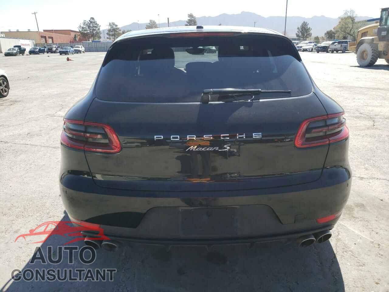 PORSCHE MACAN 2015 - WP1AB2A50FLB43279
