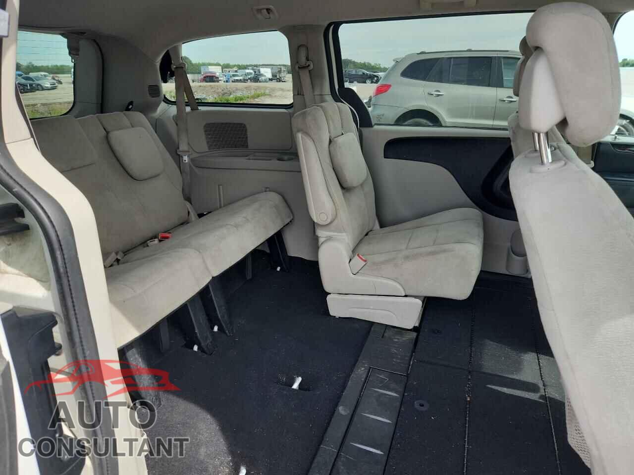 DODGE CARAVAN 2013 - 2C4RDGBG0DR740710