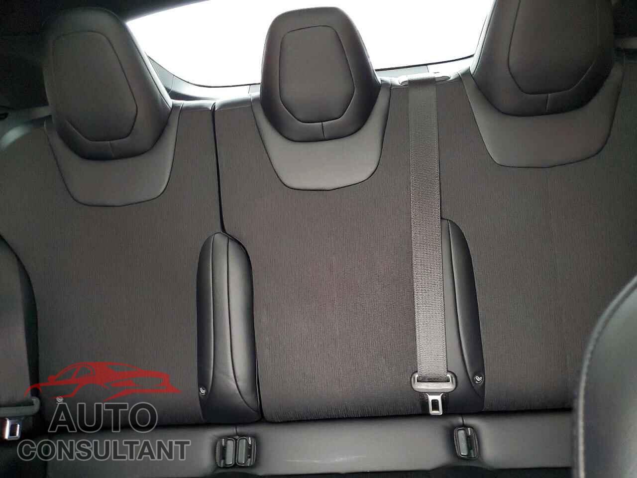 TESLA MODEL S 2016 - 5YJSA1E16GF157962