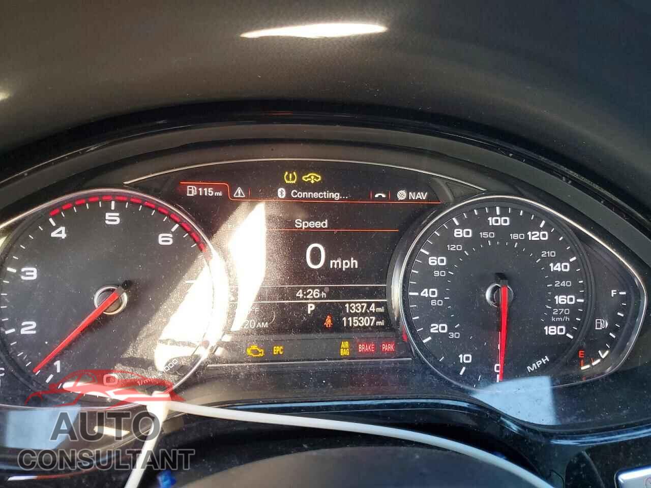 AUDI A8 2013 - WAUR2AFDXDN008744
