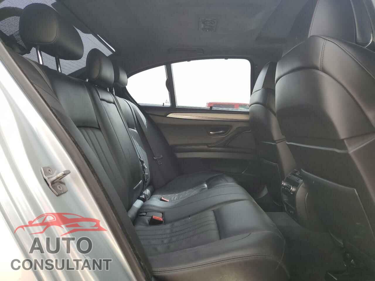 BMW M5 2013 - WBSFV9C53DD096706