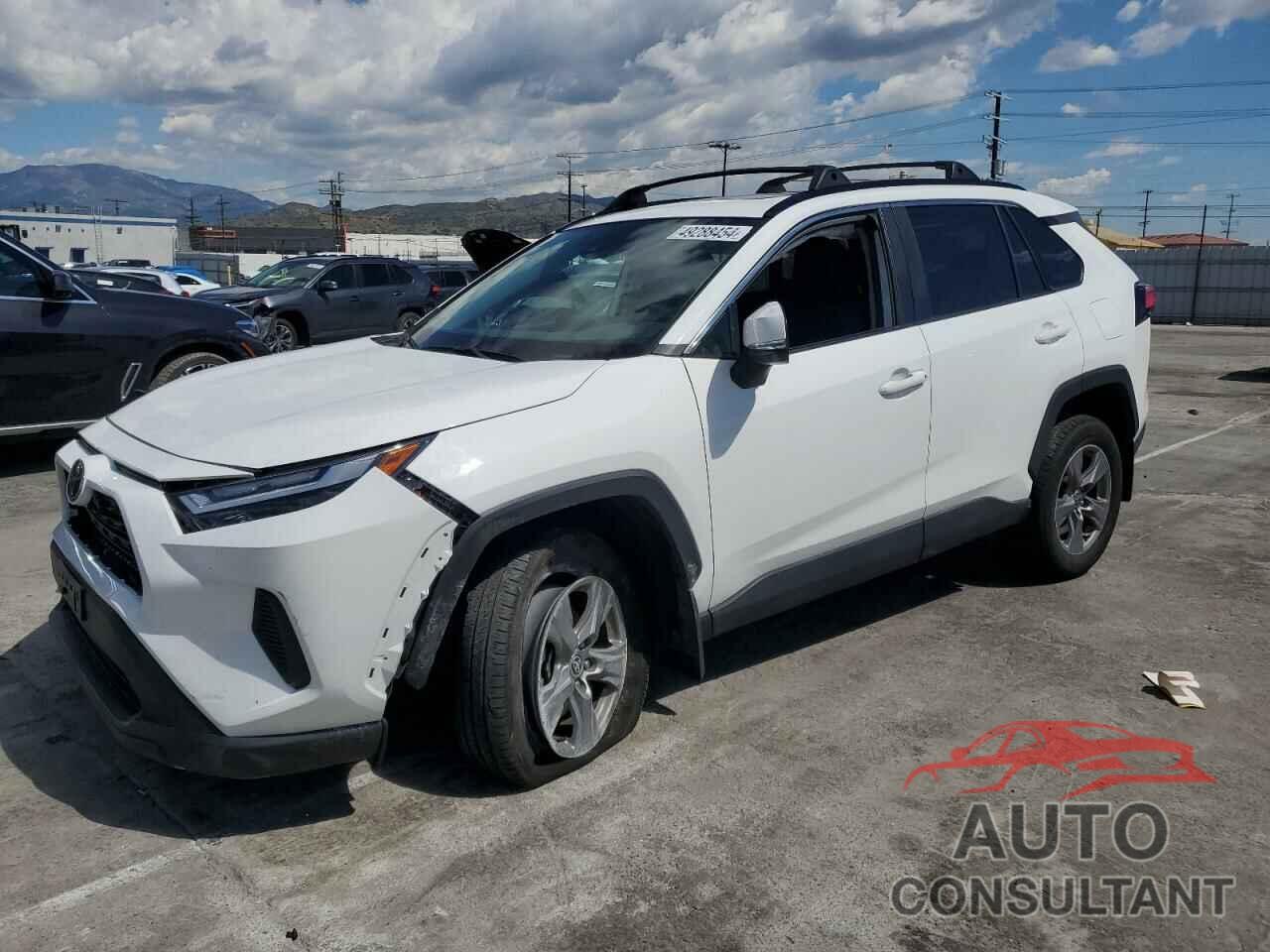 TOYOTA RAV4 2022 - 2T3W1RFV0NC174296