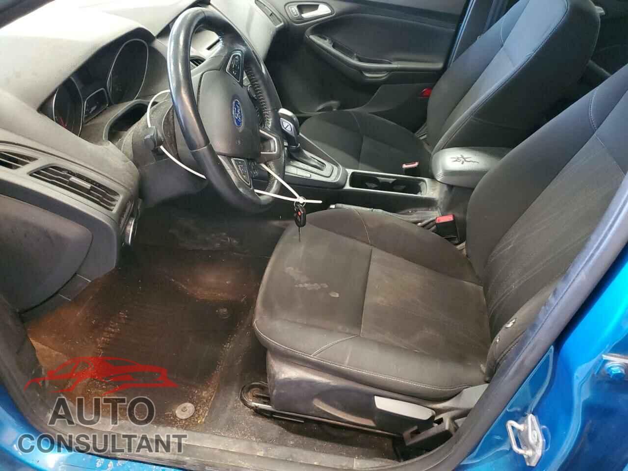 FORD FOCUS 2015 - 1FADP3K27FL312813