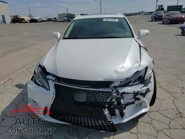 LEXUS IS 2013 - JTHCF5C21D5063038