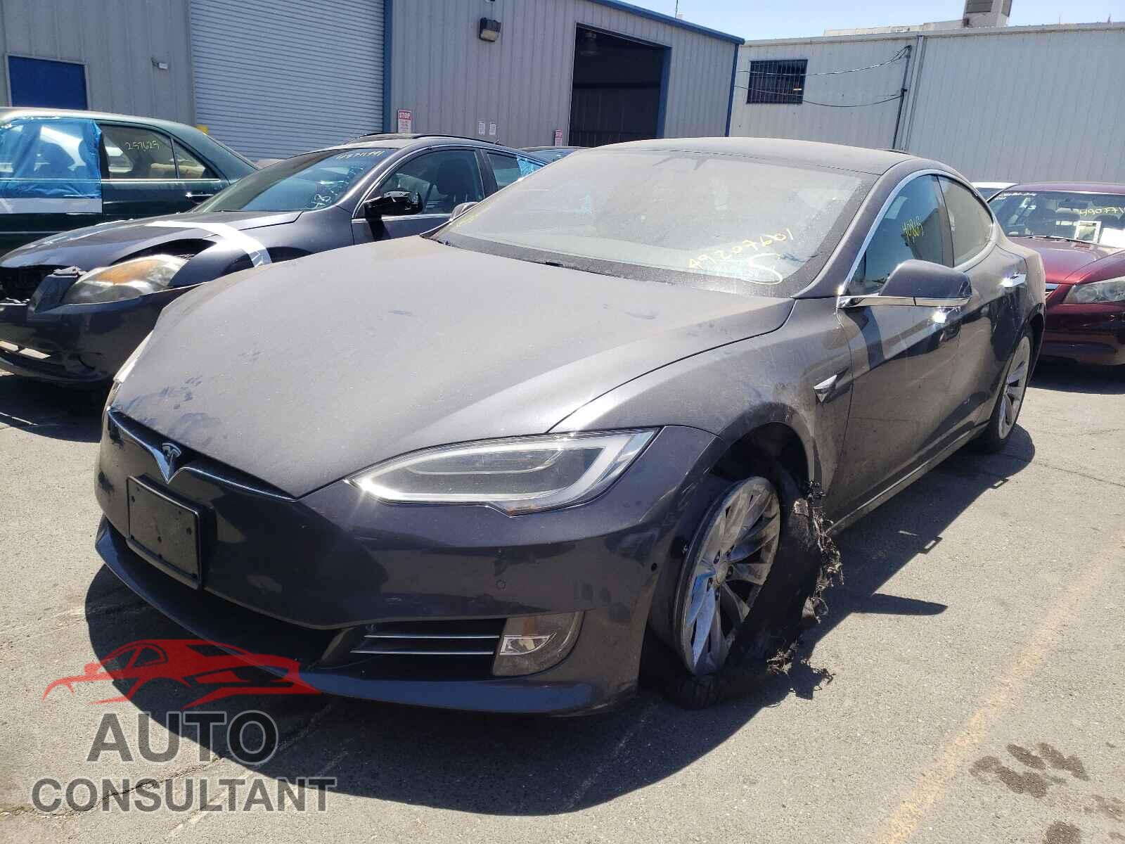 TESLA MODEL S 2018 - 5YJSA1E22JF247318