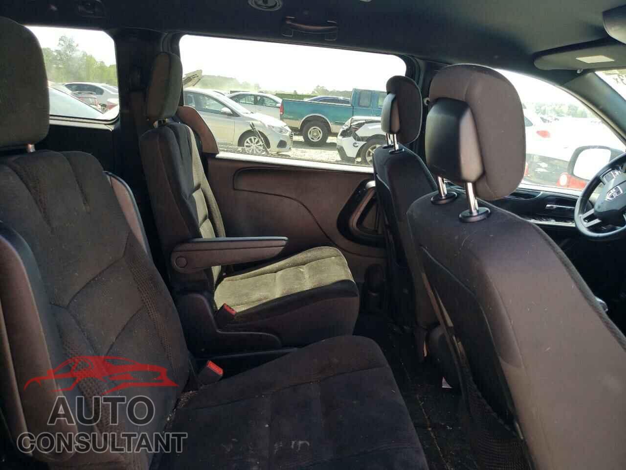 DODGE CARAVAN 2018 - 2C4RDGBG0JR202102