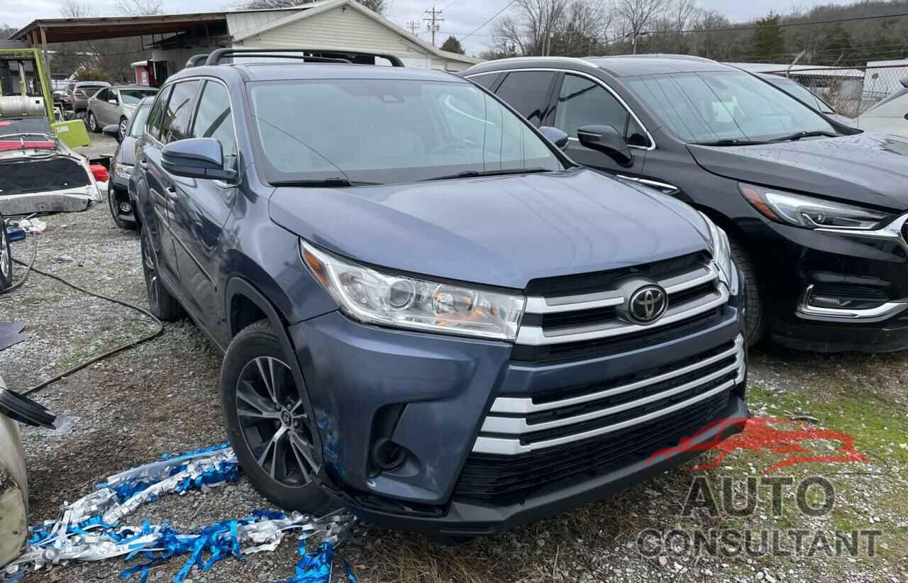 TOYOTA HIGHLANDER 2018 - 5TDZZRFH6JS250405