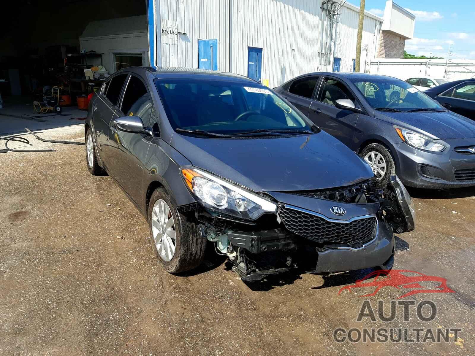 KIA FORTE 2016 - KNAFX4A65G5502853