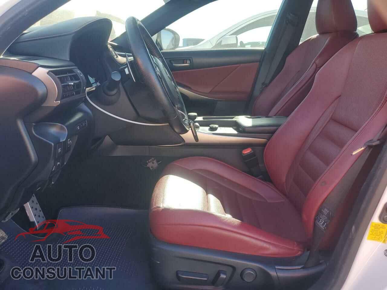 LEXUS IS 2019 - JTHBA1D29K5093841