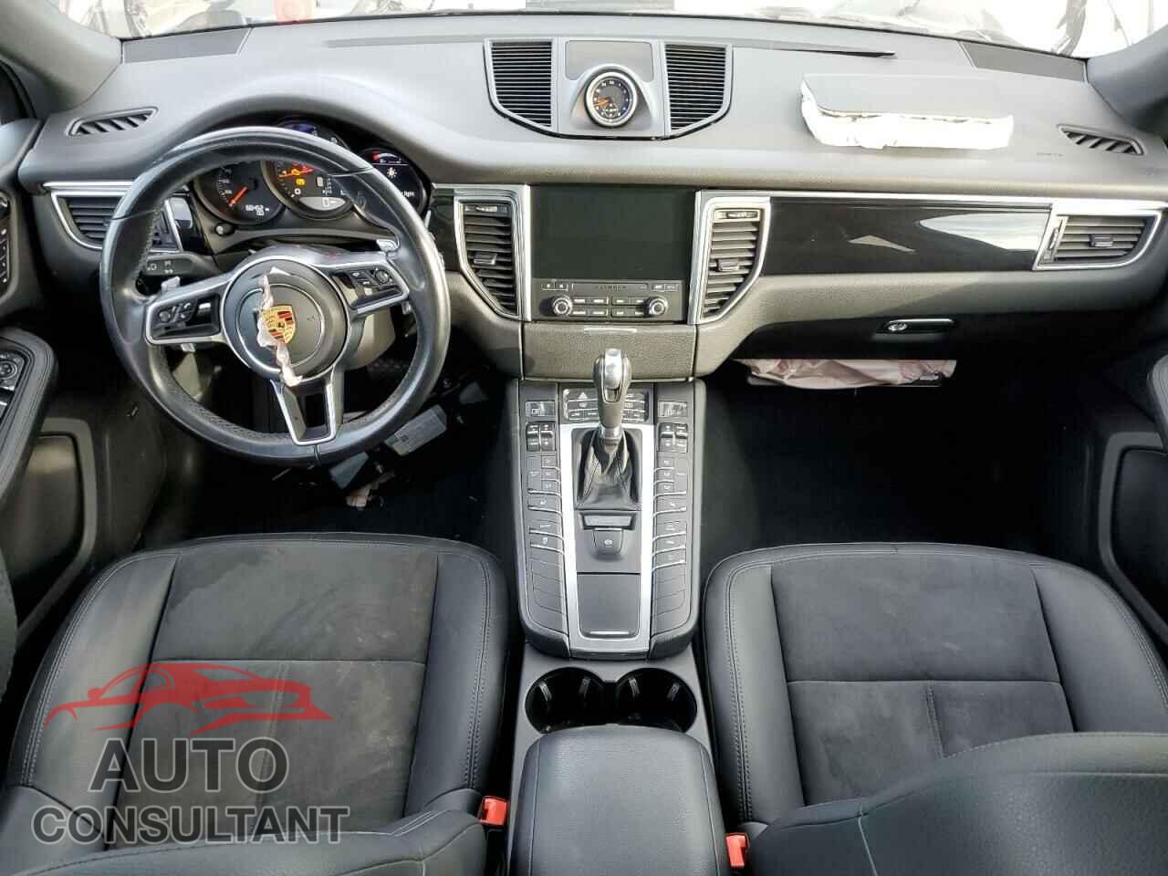 PORSCHE MACAN 2017 - WP1AA2A53HLB04224