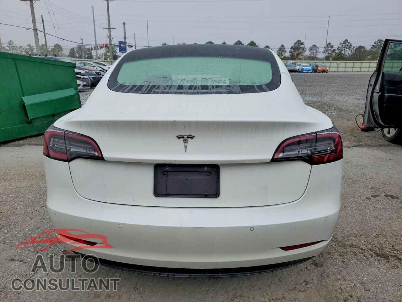 TESLA MODEL 3 2021 - 5YJ3E1EA6MF100407