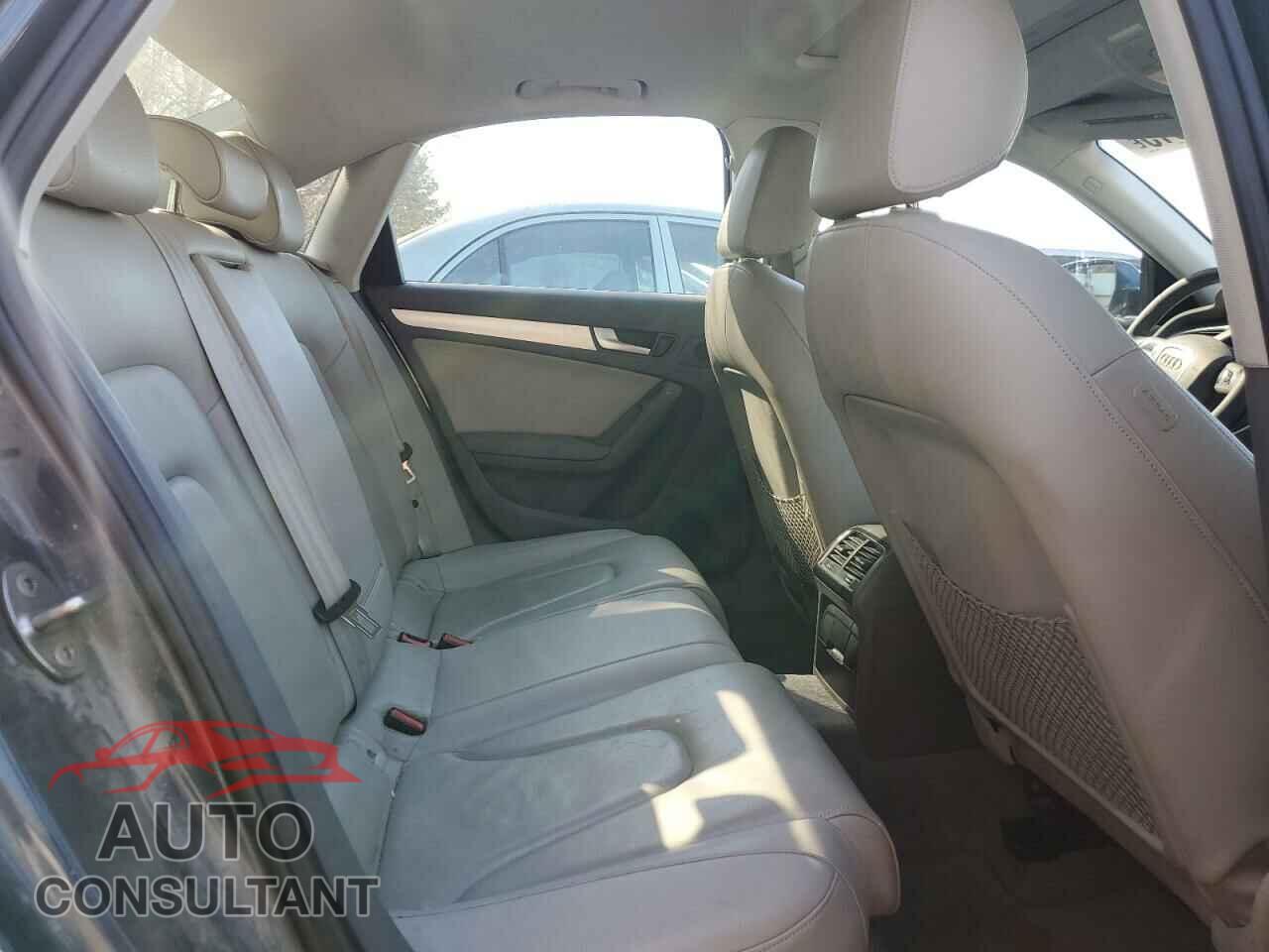 AUDI A4 2011 - WAUEFAFL2BN024394