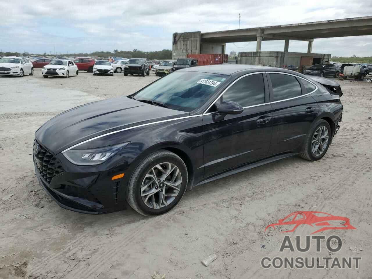 HYUNDAI SONATA 2023 - KMHL64JA1PA289660