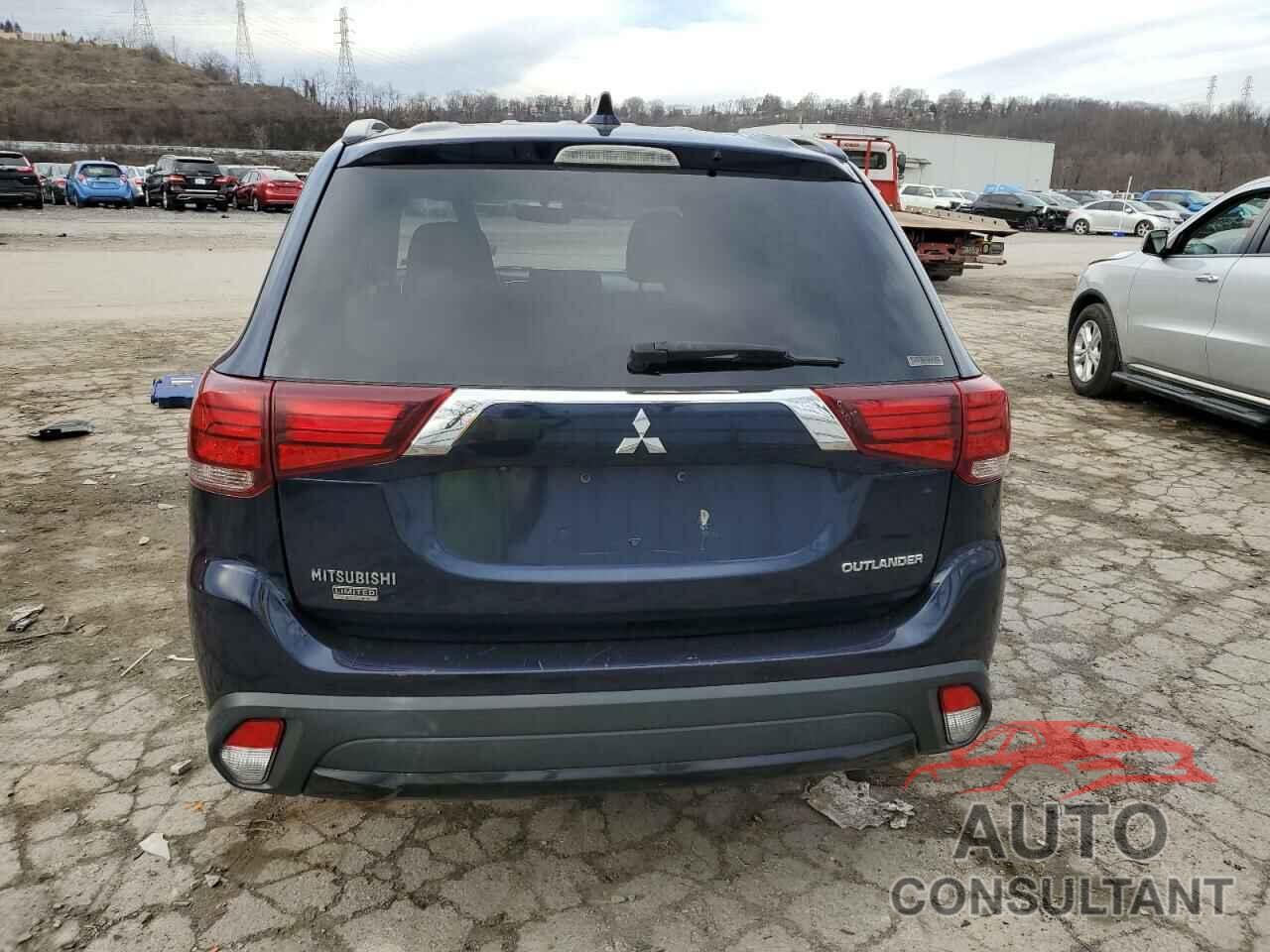 MITSUBISHI OUTLANDER 2018 - JA4AZ3A39JZ032375