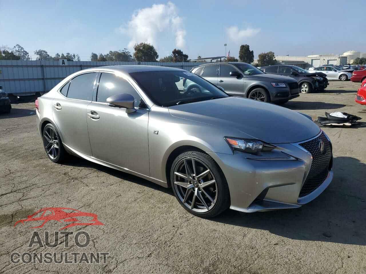 LEXUS IS 2015 - JTHBF1D29F5082202