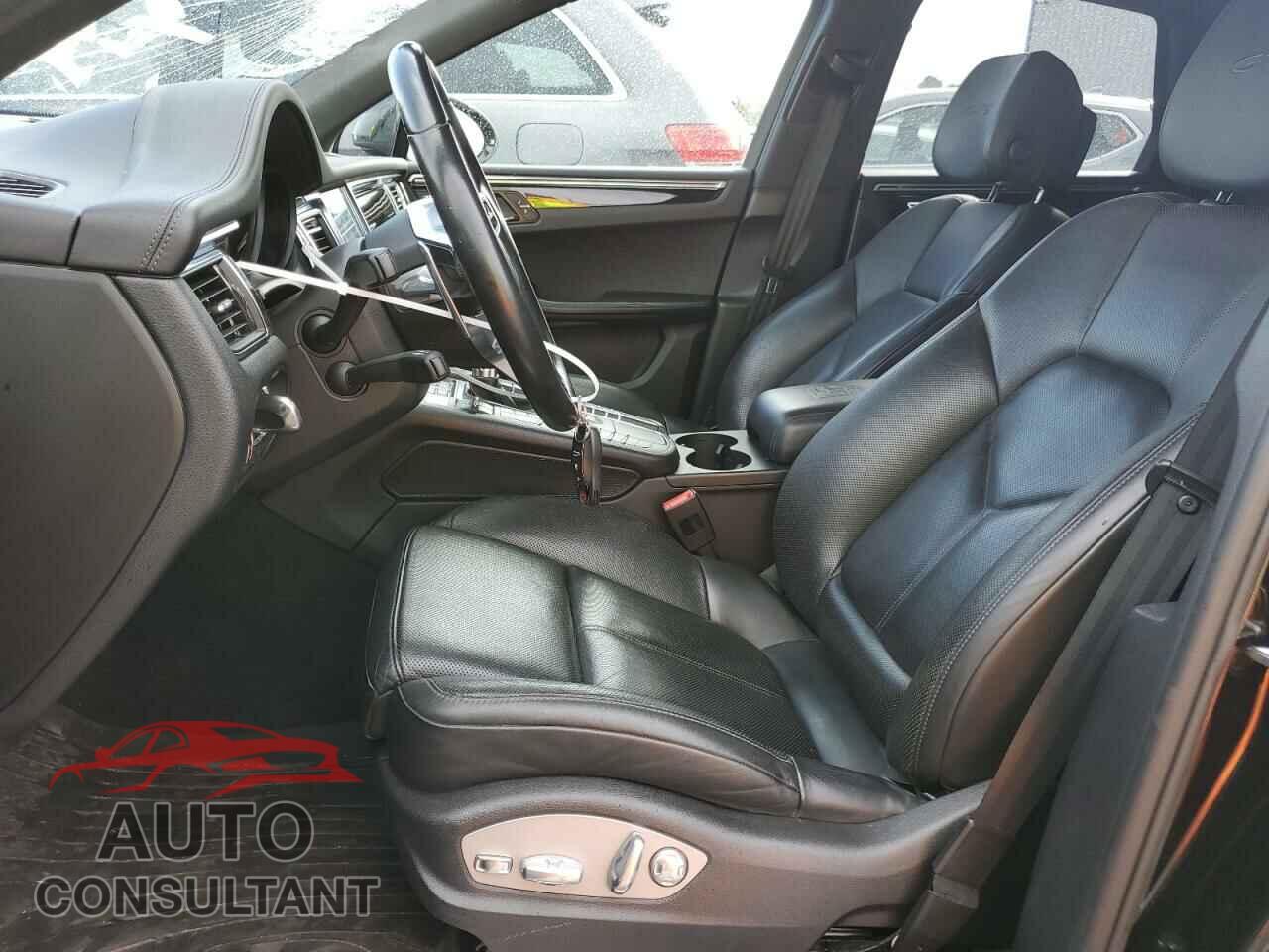 PORSCHE MACAN 2017 - WP1AG2A51HLB55011