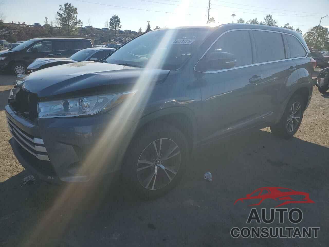 TOYOTA HIGHLANDER 2017 - 5TDZZRFH2HS202720