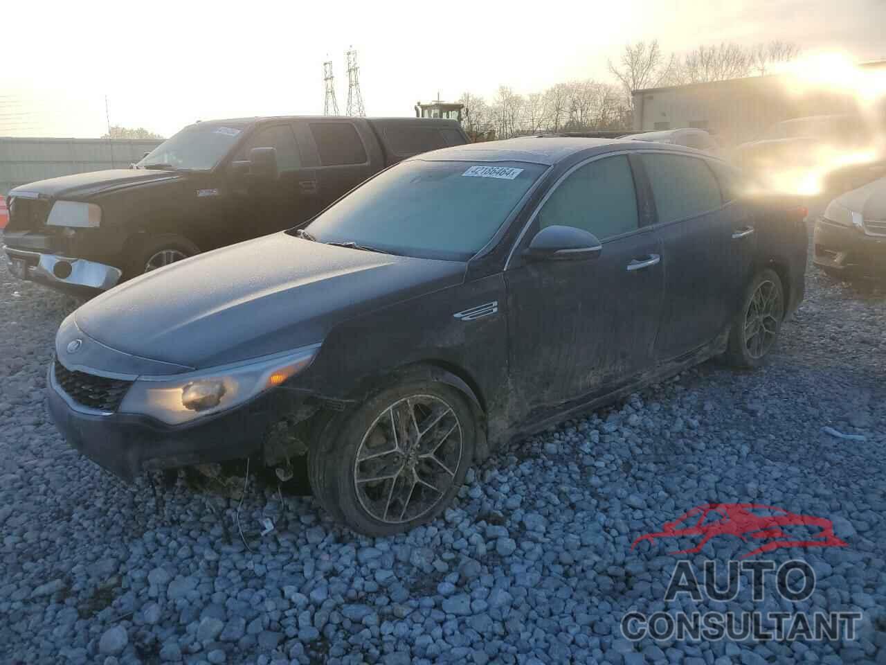KIA OPTIMA 2020 - 5XXGT4L3XLG437218