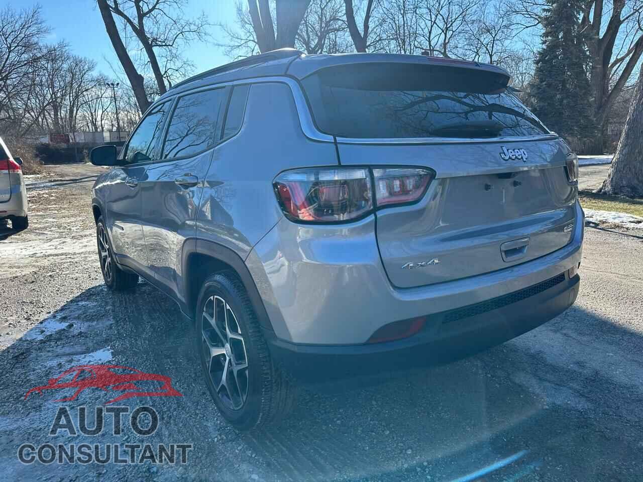 JEEP COMPASS 2024 - 3C4NJDBN1RT603493