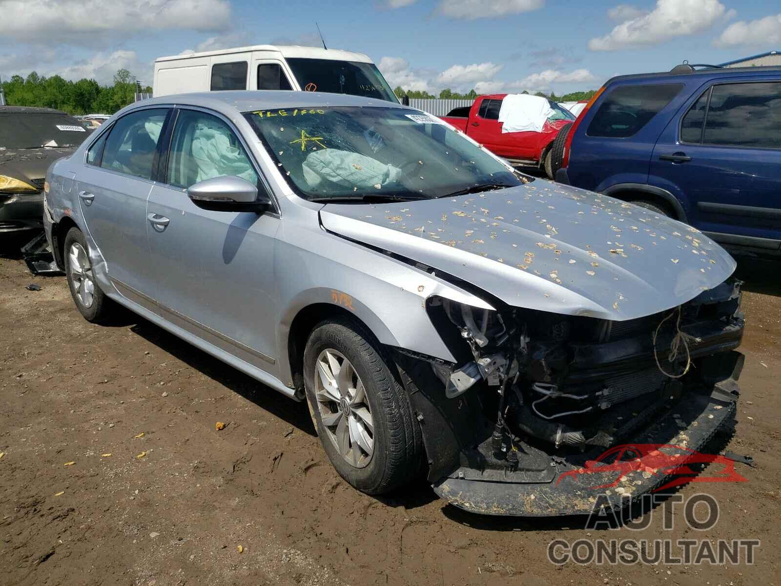 VOLKSWAGEN PASSAT 2017 - 1VWAT7A37HC041505