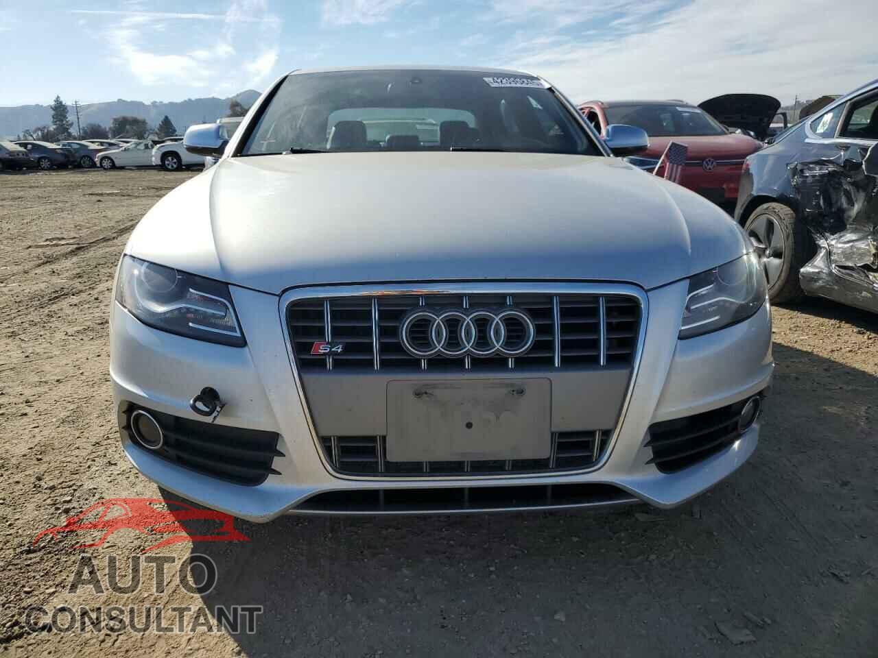 AUDI S4/RS4 2012 - WAUBGAFL9CA111931