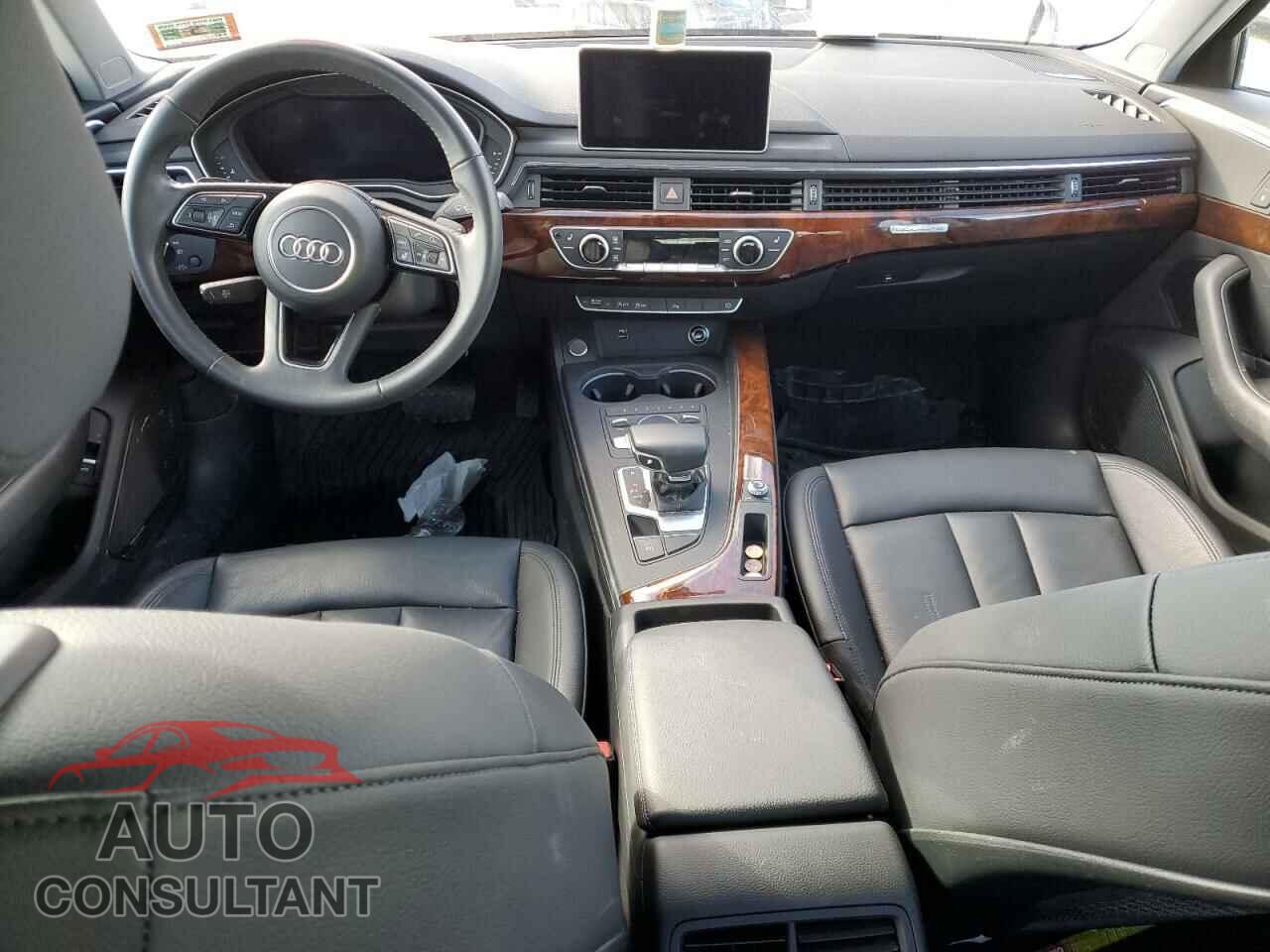 AUDI A4 2018 - WAUENAF43JN010885