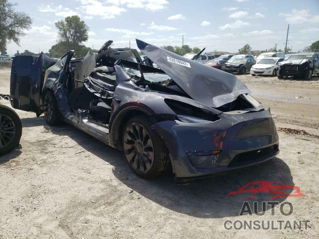 TESLA MODEL Y 2021 - 5YJYGDEF9MF261038