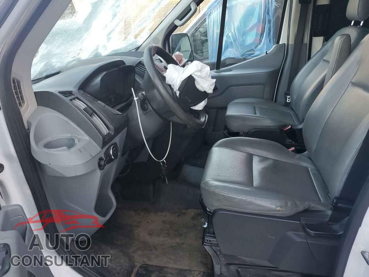 FORD TRANSIT 2017 - 1FTBW2XM2HKB21558