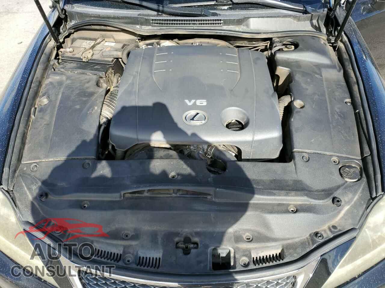 LEXUS IS 2011 - JTHBF5C23B5156538