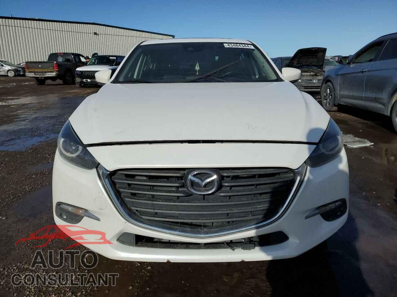 MAZDA 3 2018 - 3MZBN1M36JM168368
