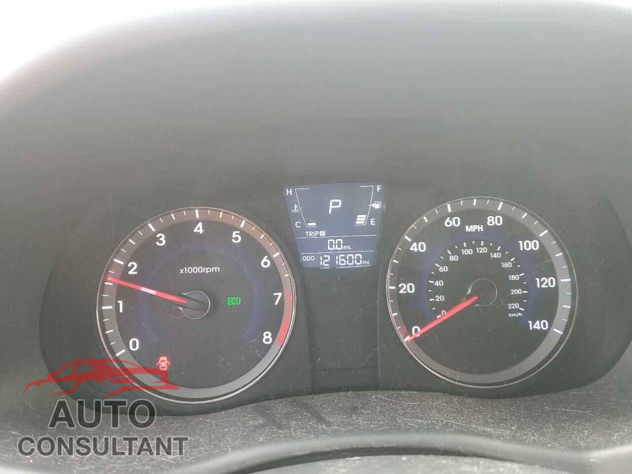 HYUNDAI ACCENT 2012 - KMHCU5AE7CU025320