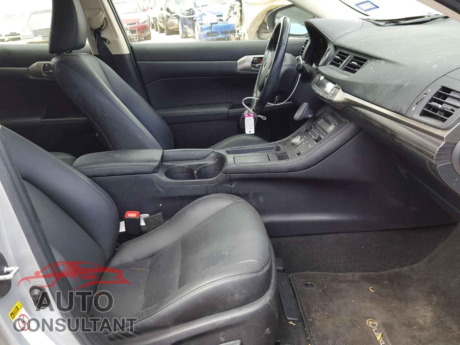 LEXUS CT 200 2015 - JTHKD5BH7F2230496