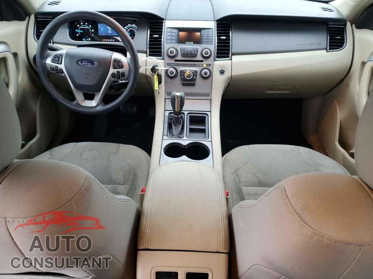 FORD TAURUS 2015 - 1FAHP2D89FG130861