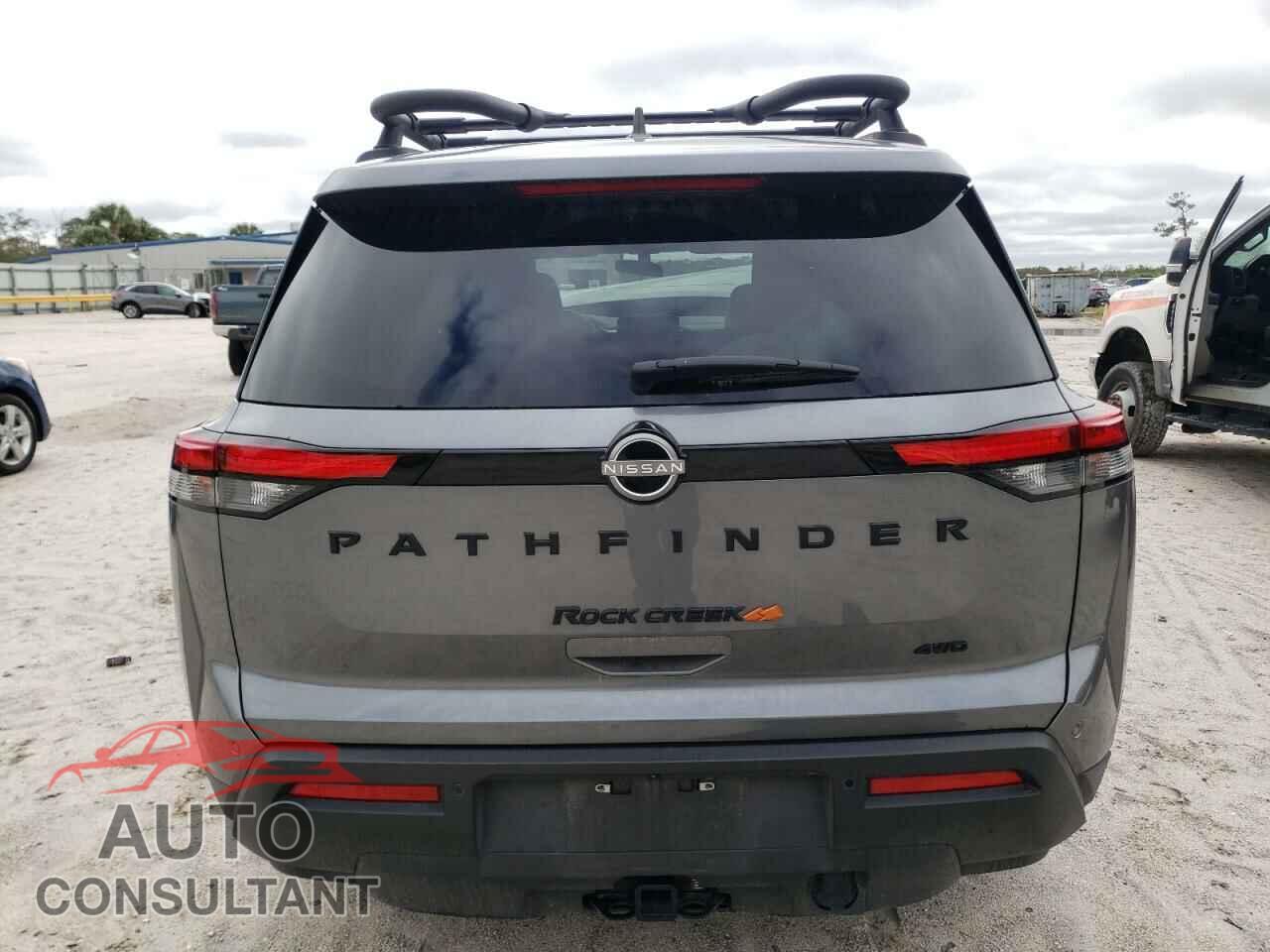 NISSAN PATHFINDER 2023 - 5N1DR3BD4PC244103