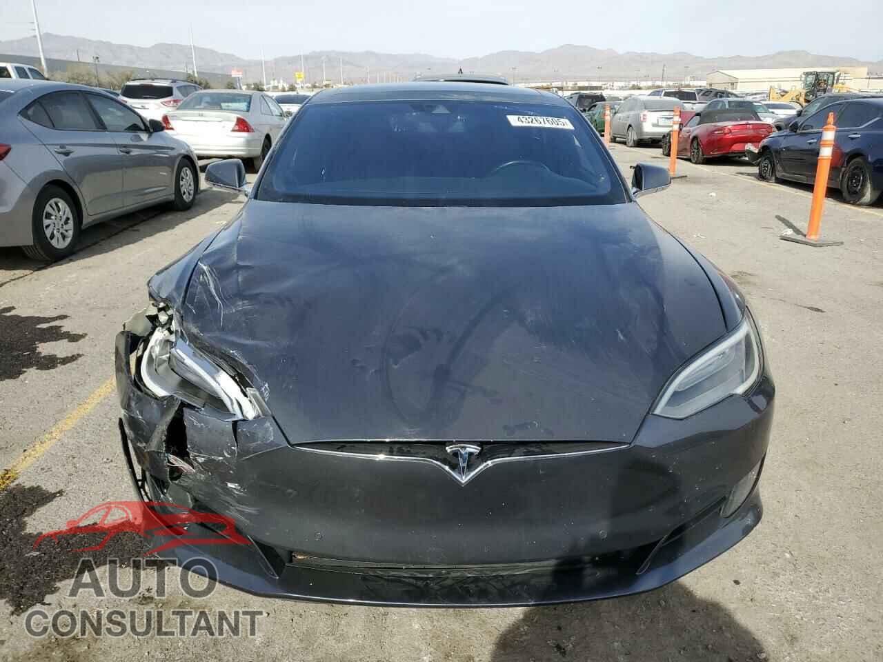 TESLA MODEL S 2016 - 5YJSA1E10GF156984