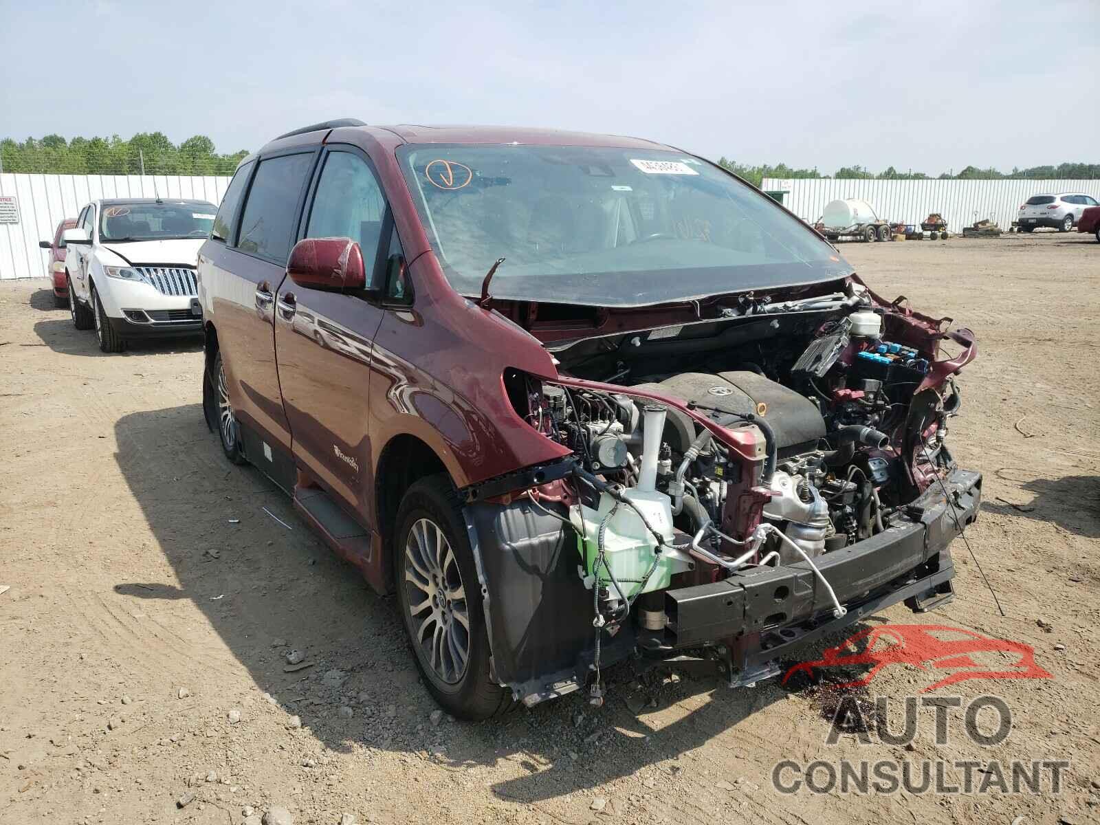 TOYOTA SIENNA 2018 - 5TDYZ3DC6JS961201